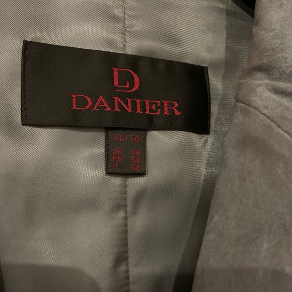 NWOT Danier Mens Leather Jacket size XL - Picture 2 of 6